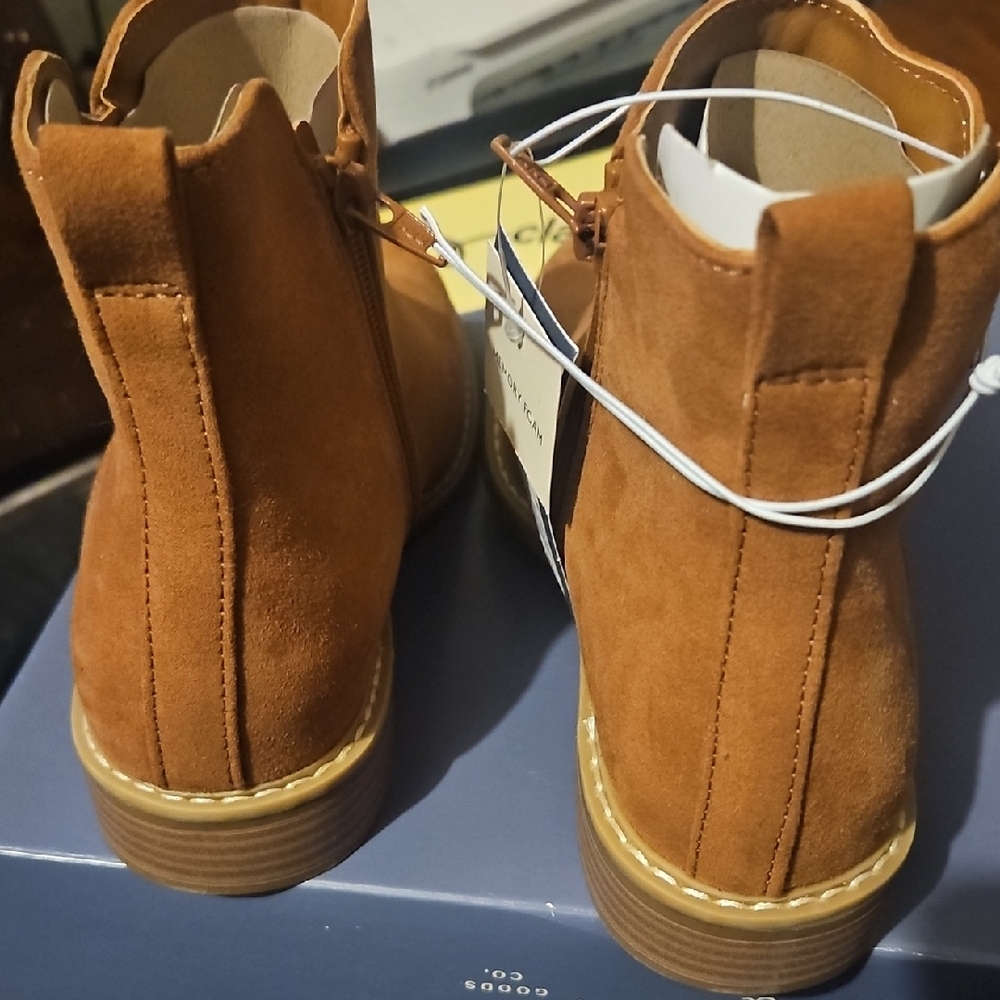 Universal Thread Tan Ankle Boots - Picture 5 of 5